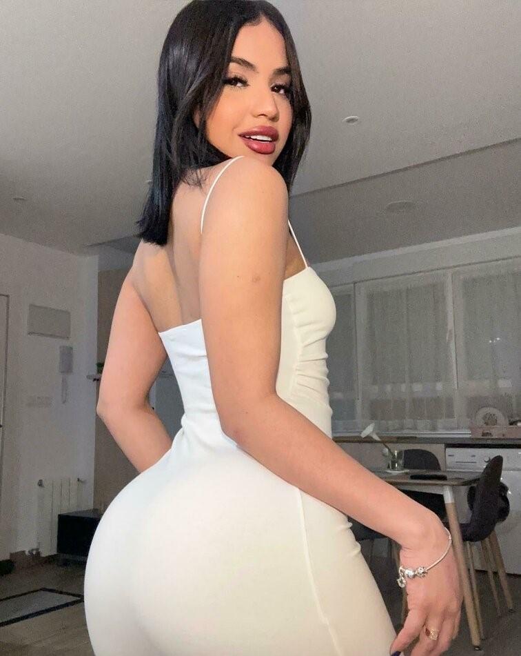 Chica busca chico en Granada: 