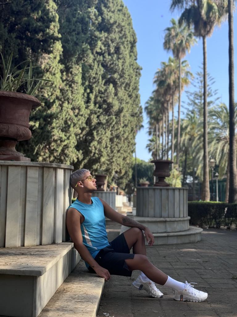 Chico busca chica en Cádiz: 