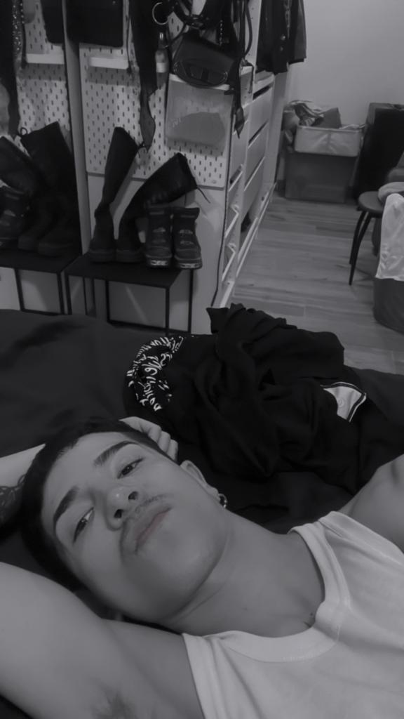 602452049: Chico busca chica en Barcelona