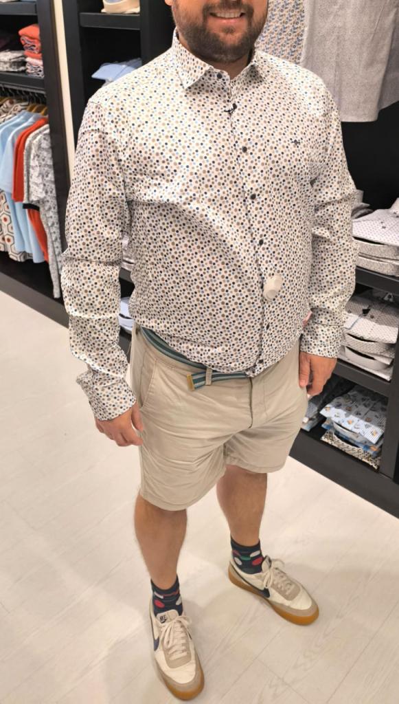 Chico busca chica en Málaga: 