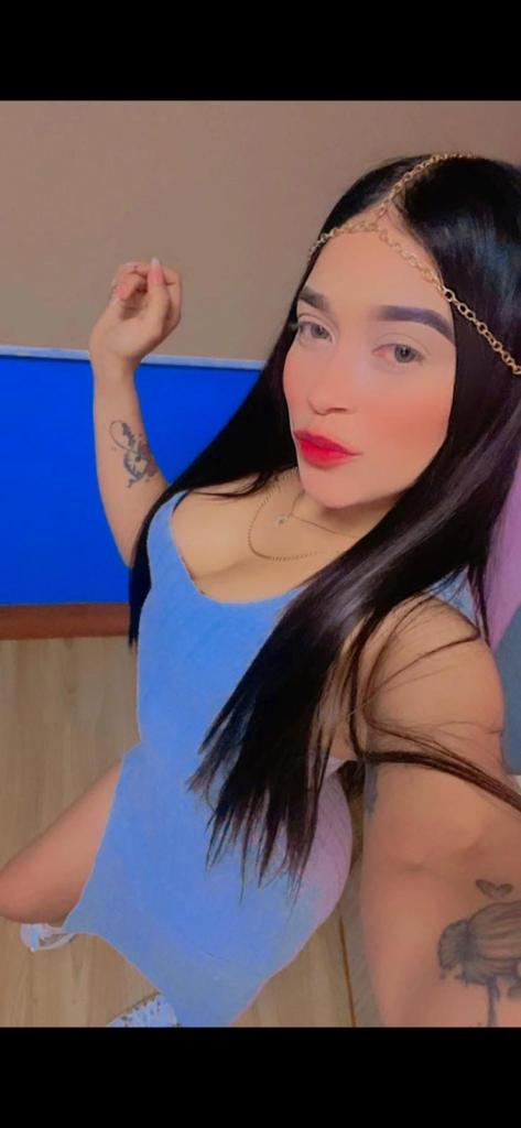 610896279: Chica busca chico en Ibiza