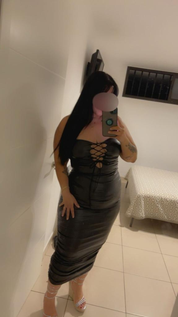 Chica busca chico en Tenerife: 