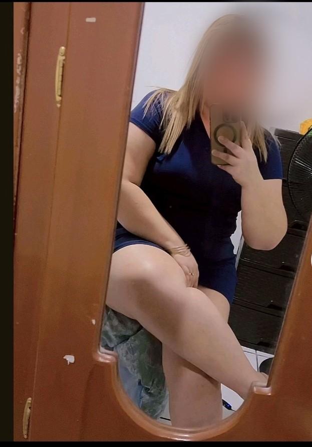624268061: Chica busca chico en Cádiz