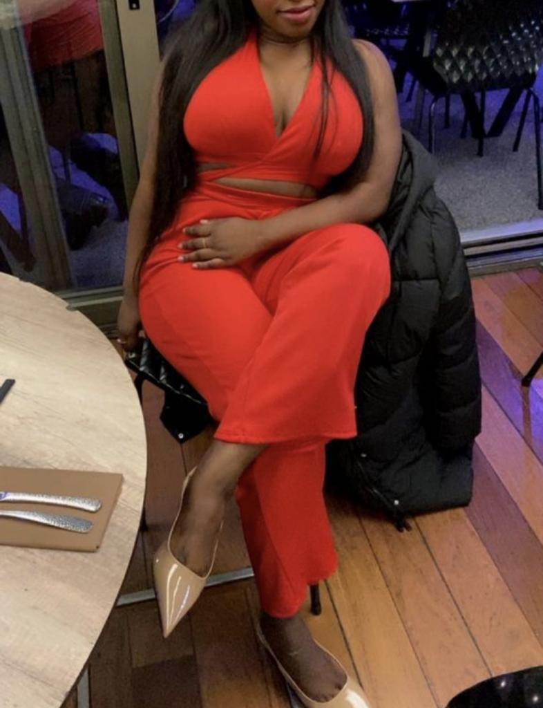 Chica busca chico en Cádiz: 