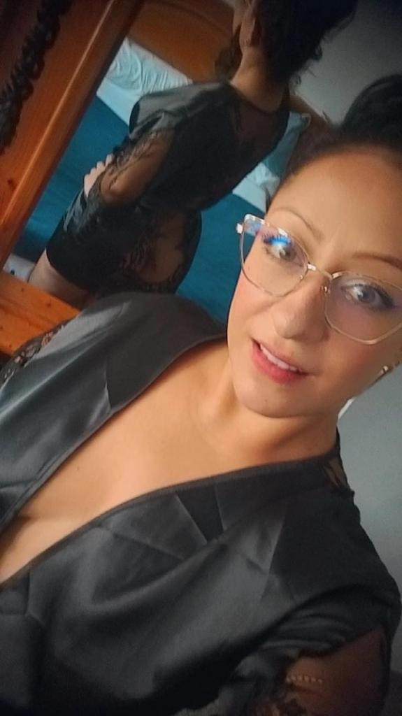 Chica busca chico en Murcia: 