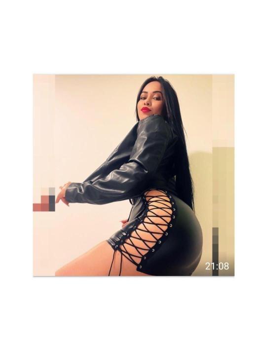 Chica busca chico en Valencia: 