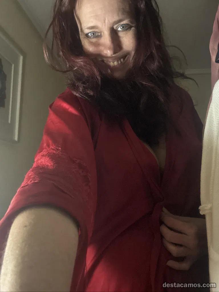 670813143: Chica busca chico en Salamanca