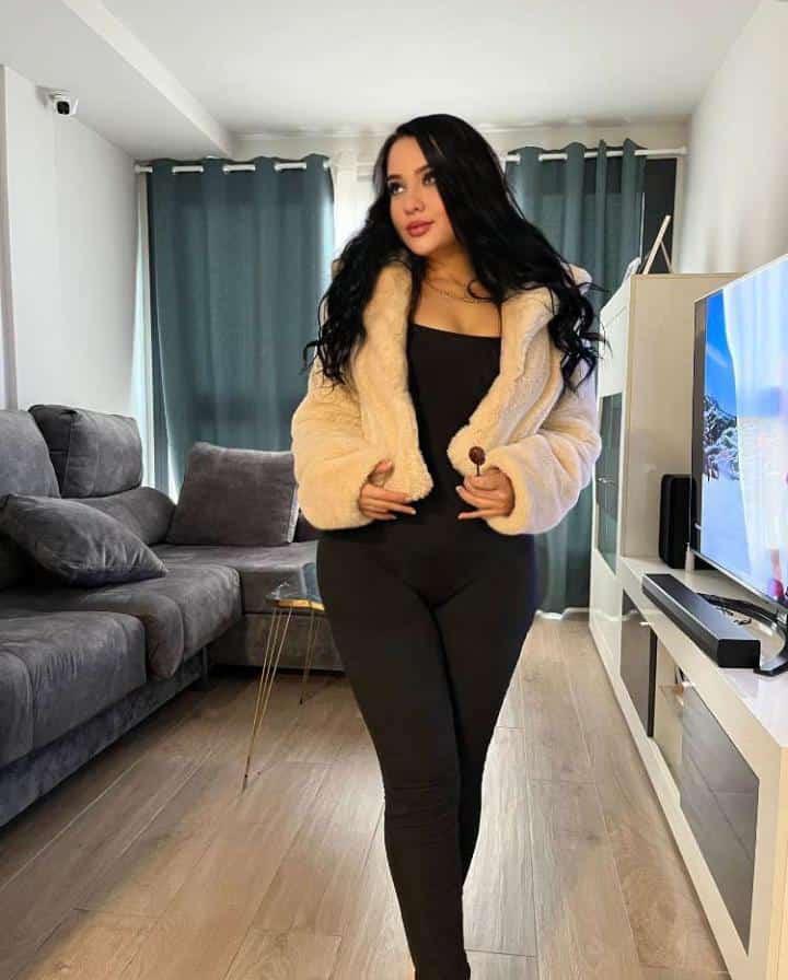 Chica busca chico en Barcelona: 