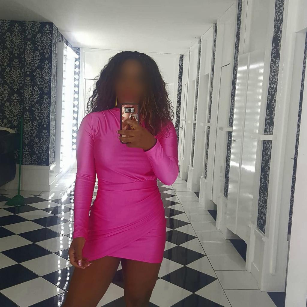 Chica busca chico en Sevilla: 