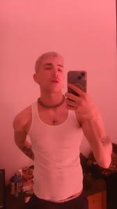 602452049: Chico busca chica en Barcelona