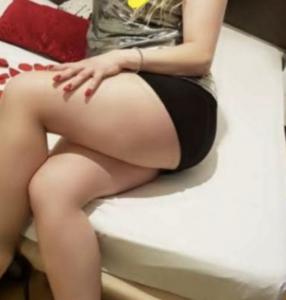 631666871: Chica busca chico en Valencia