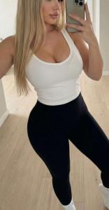 647308403: Chica busca chico en Alicante