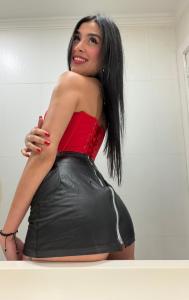 662461430: Chica busca chico en Ibiza