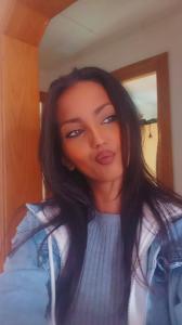 627453975: Chica busca chico en Barcelona