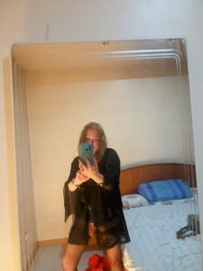 662318285: Chica busca chico en Barcelona