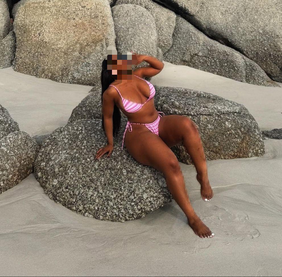 Chica busca chico en Barcelona: 