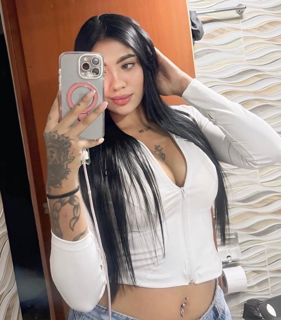 643396745: Chica busca chico en León