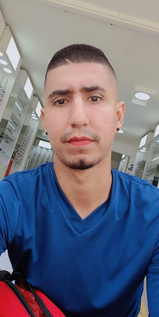 657761405: Chico busca chica en Madrid