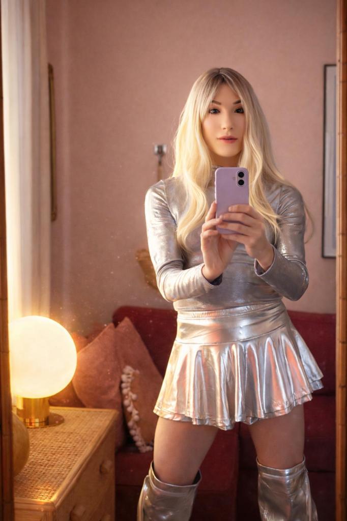 665969514: Travesti en Barcelona