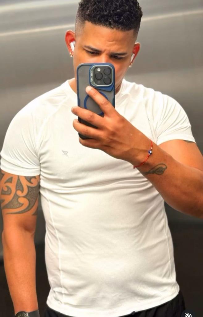 Chico busca chica en Mallorca: 