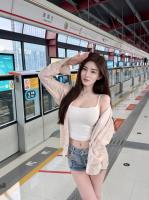 688578023: Chica busca chico en Madrid