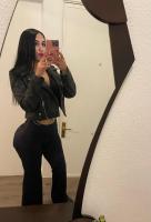 685247244: Chica busca chico en Málaga