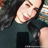 613412481: Chica busca chico en Barcelona