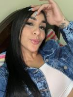 685247244: Chica busca chico en Málaga