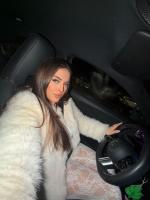 672126389: Chica busca chico en Málaga