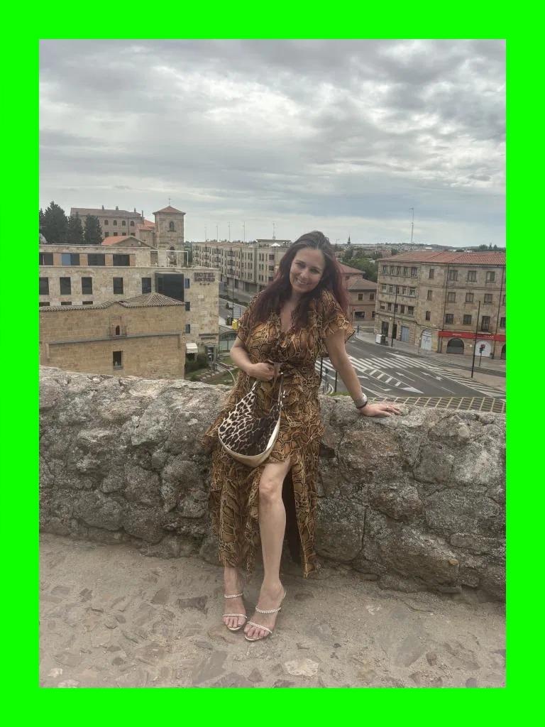 670813143: Chica busca chico en Salamanca