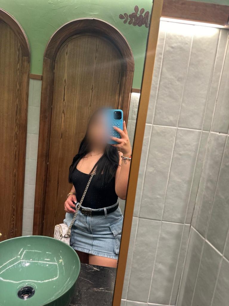 613543158: Chica busca chico en Valencia
