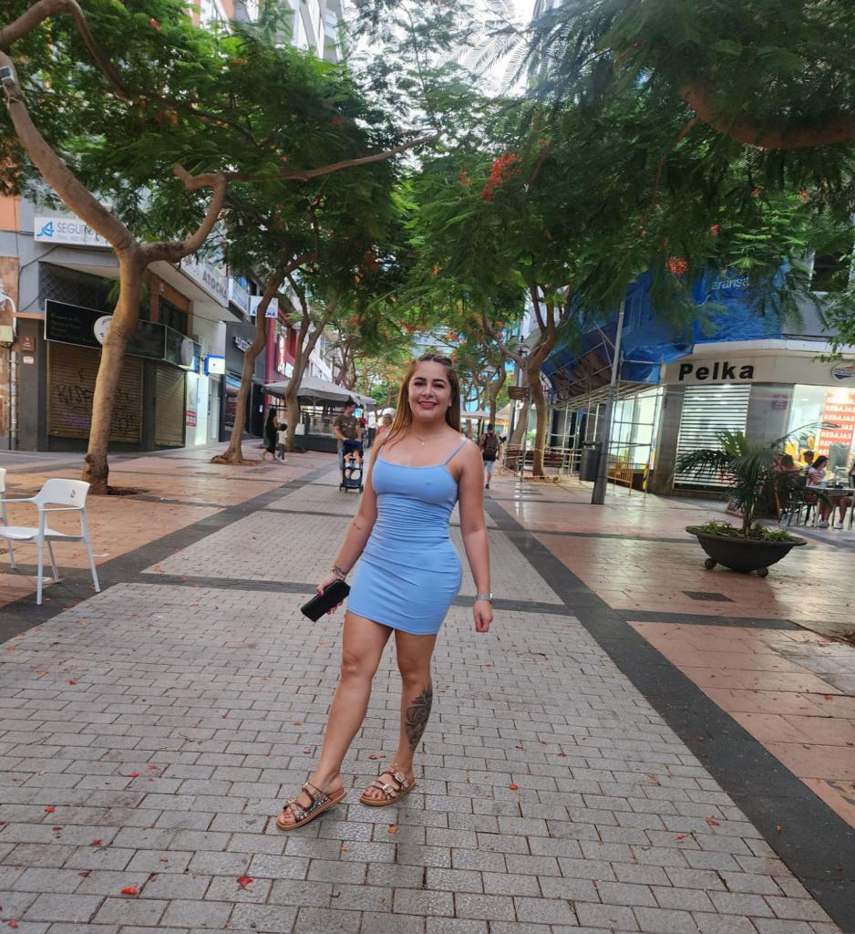 Chica busca chico en Ceuta: 