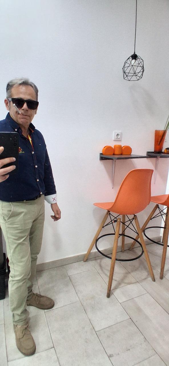 Chico busca chica en Murcia: 