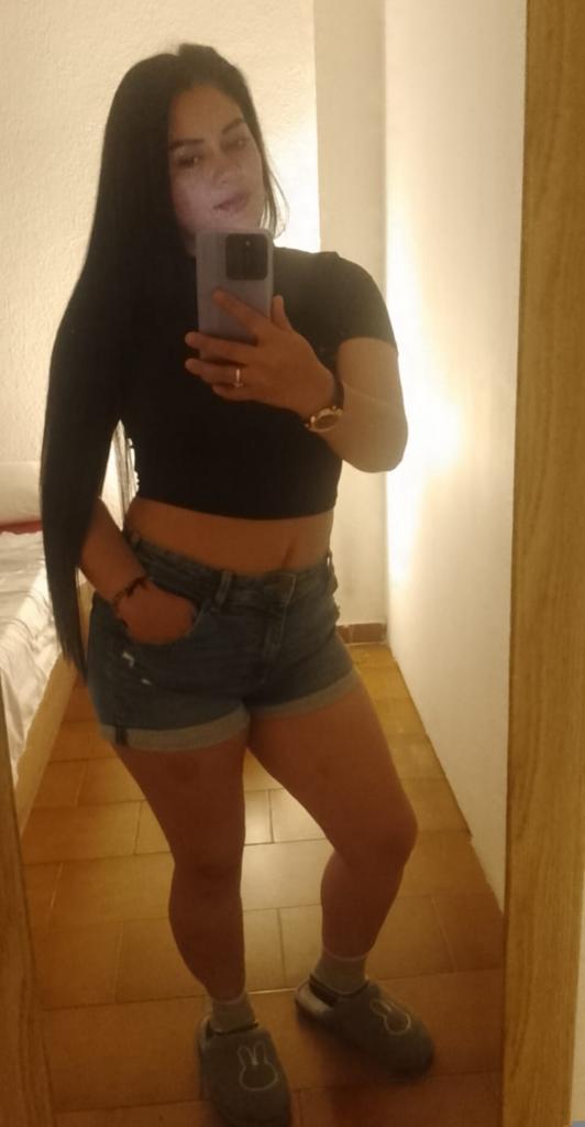 641685215: Chica busca chico en Almería