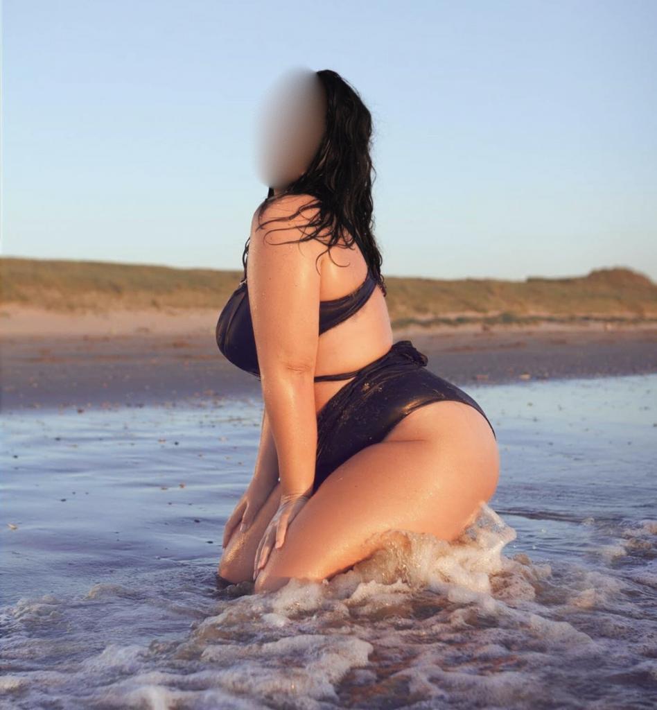 Chica busca chico en Murcia: 