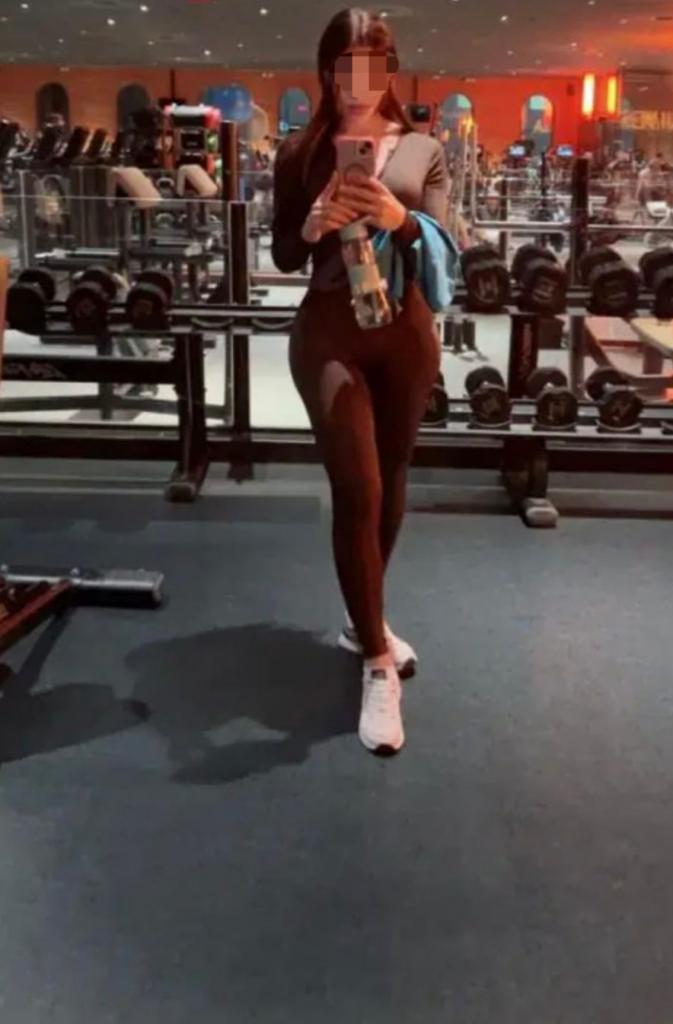 613757451: Chica busca chico en Cuenca