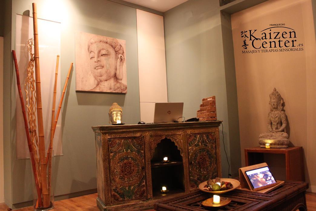 Chica busca chico en Cádiz: 