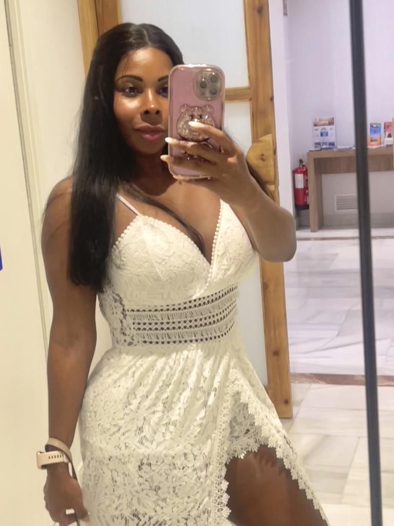 Chica busca chico en Murcia: 