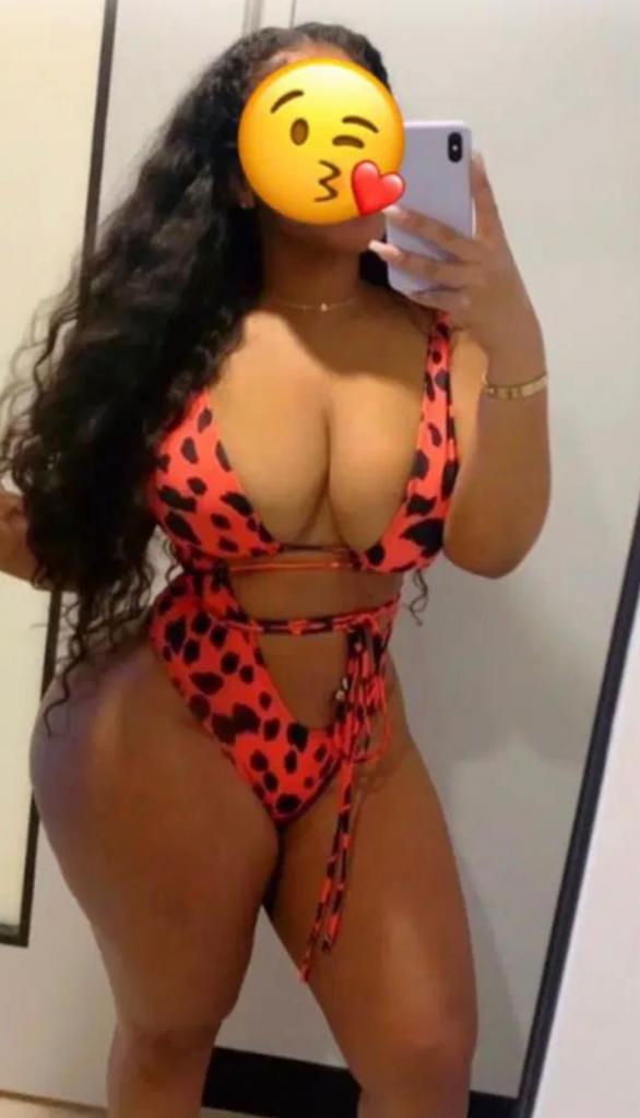 607237623: Chica busca chico en Almería