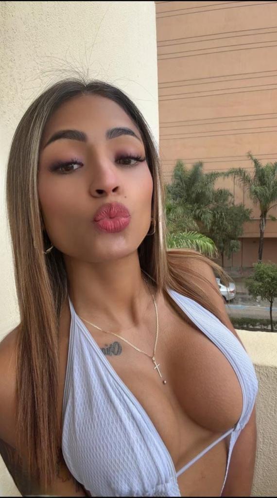 678451914: Chica busca chico en Málaga