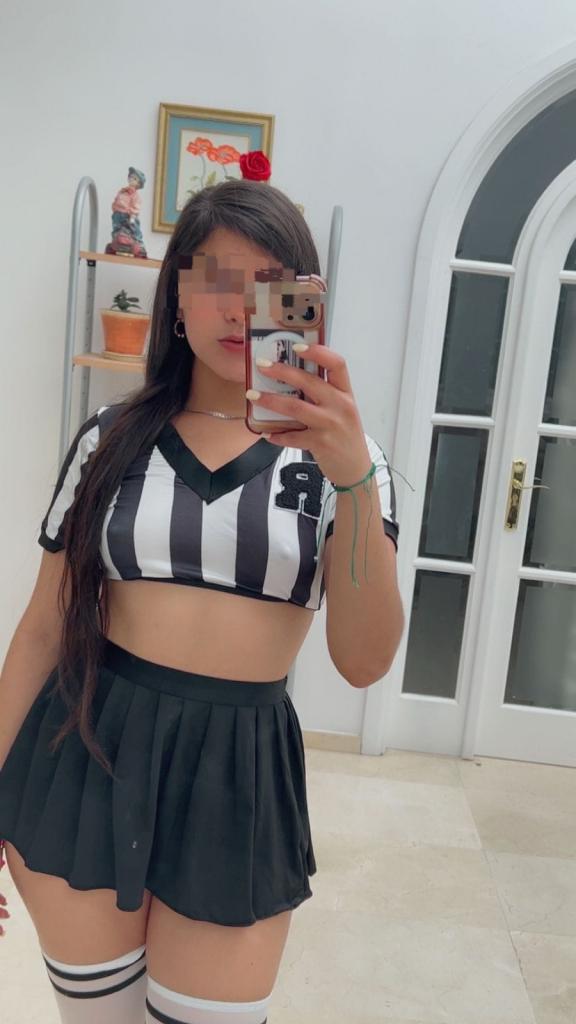 654985411: Chica busca chico en Las Palmas