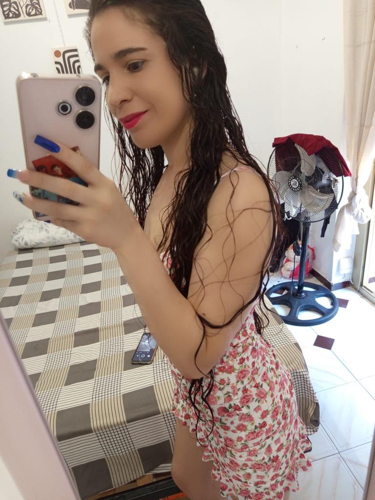 Chica busca chico en Murcia: 