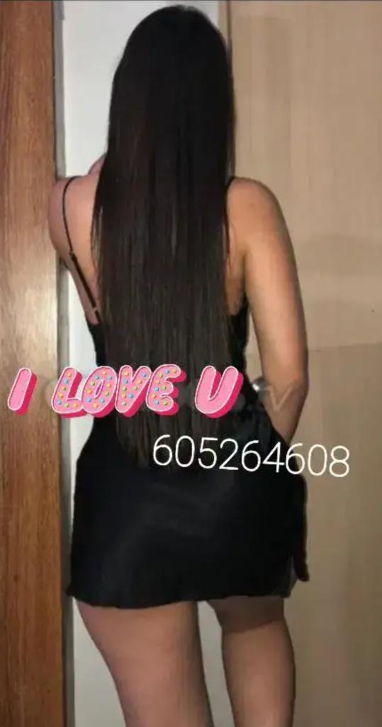 605264608: Chica busca chico en Orense