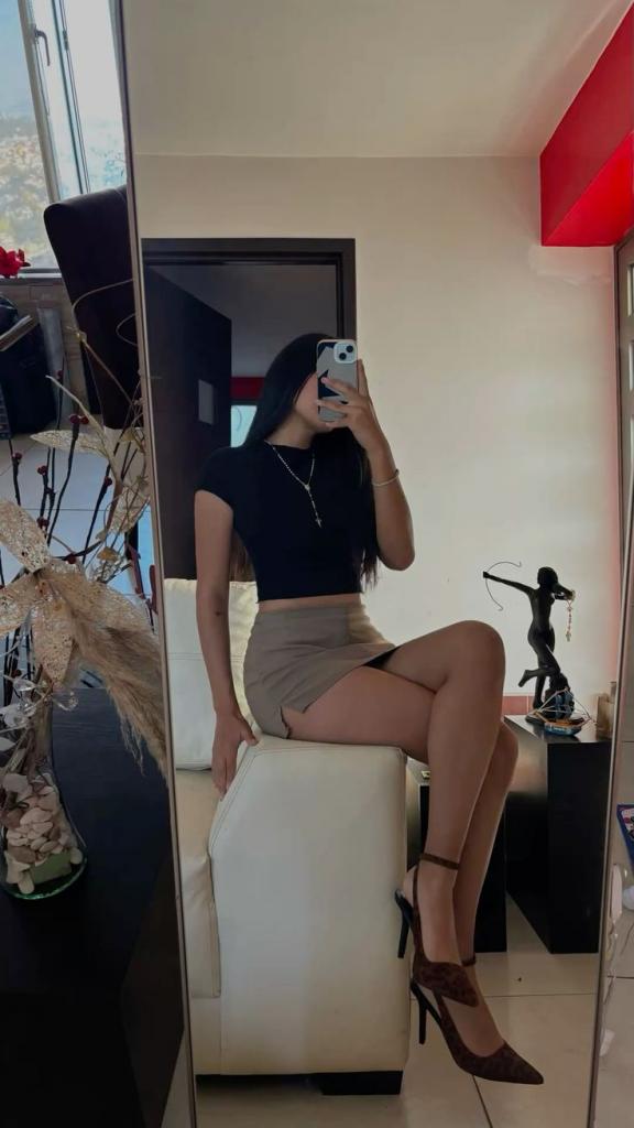 Chica busca chico en Cádiz: Chica busca chico