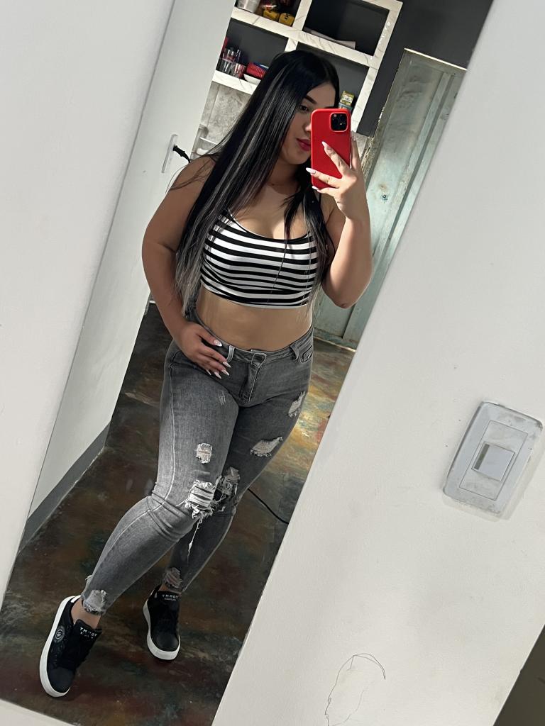 610151935: Chica busca chico en Granada