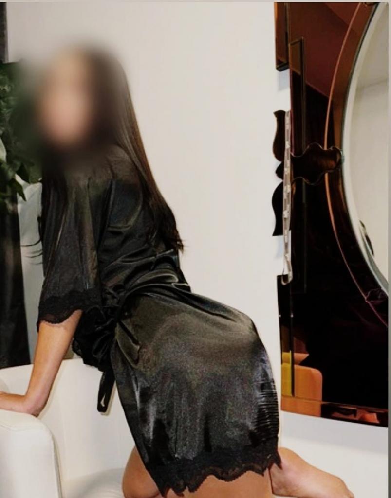 Chica busca chico en Murcia: 