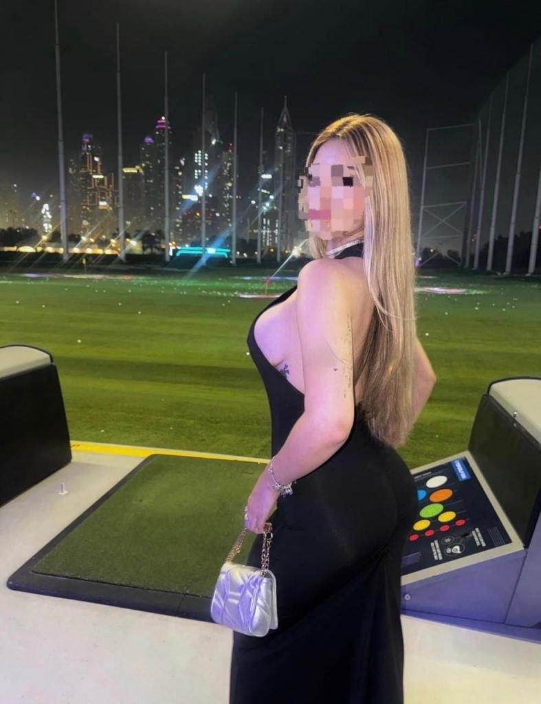 667793473: Chica busca chico en Mallorca