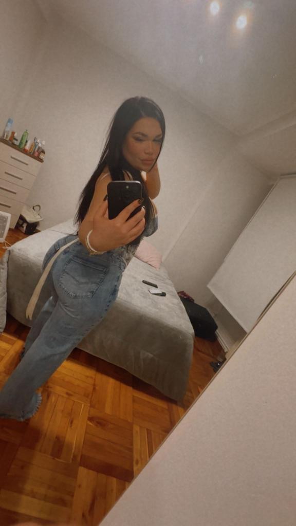 Chica busca chico en La Rioja: 