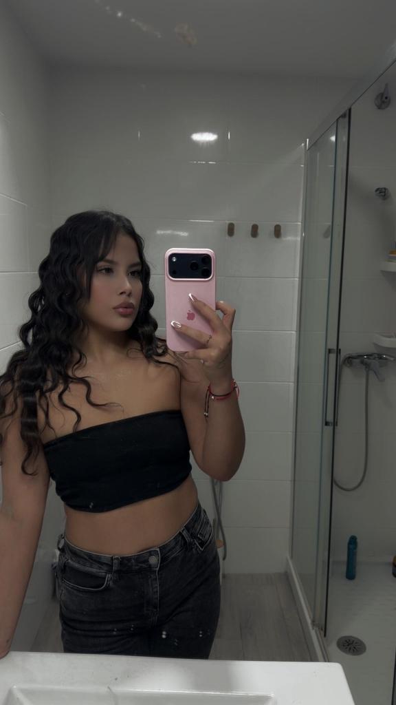 Chica busca chico en Sevilla: 