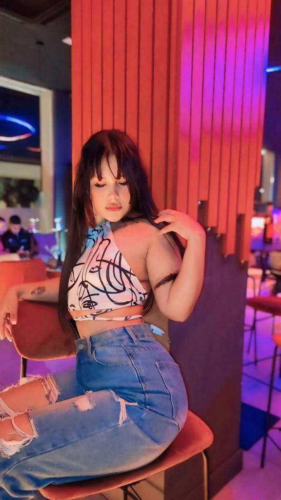 Chica busca chico en Sevilla: 